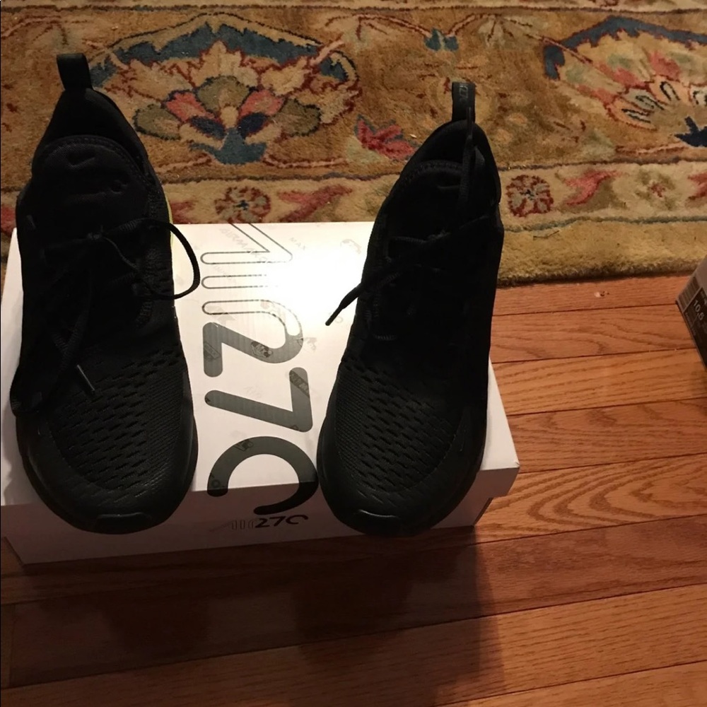 Air Max 270